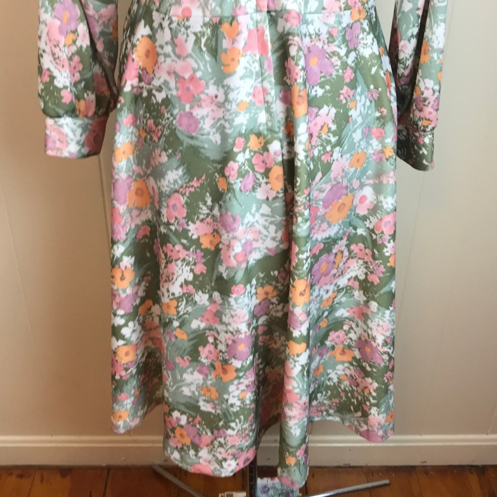 Vintage 70s/80s Sears Multicolor V Neck Day Dress - Picture 7 of 8